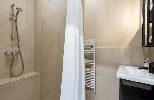 Vernier House | Loft Spacieux pour 10 personnes avec Terrasse