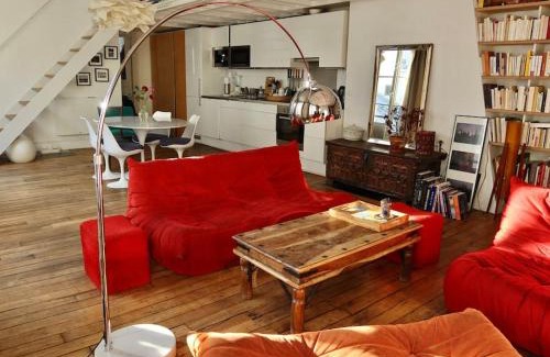 Quartier de la Folie-Mericourt Apartment | Loft style condo 4 people in central and trendy Paris