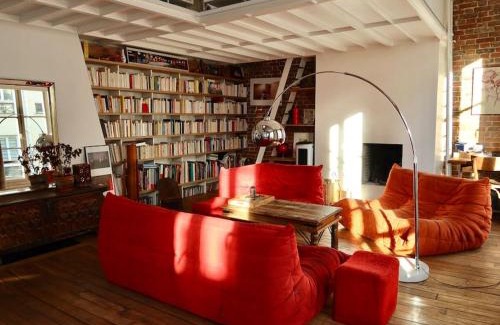 Quartier de la Folie-Mericourt Apartment | Loft style condo 4 people in central and trendy Paris