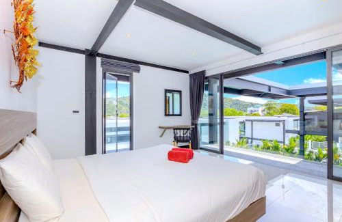 Ban Saiyuan Villa | Loft-Style Hyper Modern 4Br Villa Sunset garden 6 with 12x5m Salt Pool