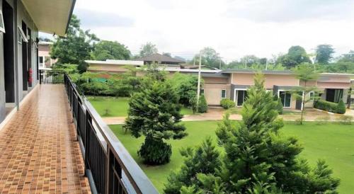 Nakhon Nayok Resort | Loft Village