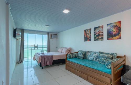 Sahy Apartment | Loft vista mar com varanda em Mangaratiba