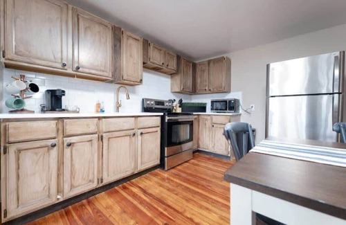 Southbank Apartment | Loft with a Pool! 3BR - Perfect for families