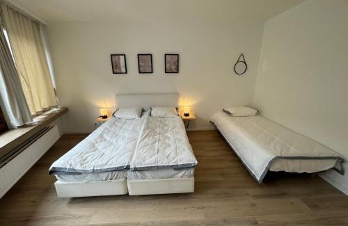 University District Apartment | Loft with big terrace city center MEIR