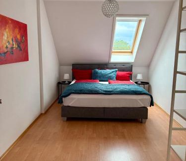 Dobl-Zwaring Apartment | Loftartiges und sonniges Apartment mit Balkon in Dobl bei Graz DG06