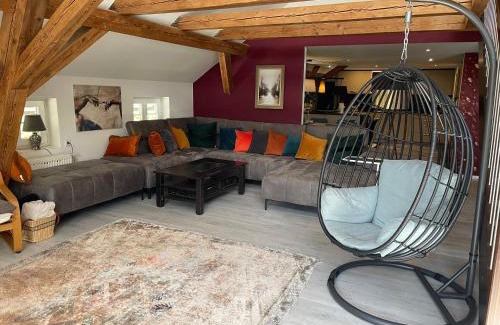 Oberdorla Apartment | Loftartiges Wohnen mit 4 separaten Schlafbereichen