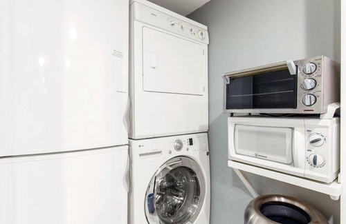 Hough Apartment | Loftium | Vintage Suite with Modern Touches Throughout!