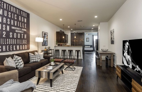 Midtown House | LOFTS AT 30TH - CONTEMPORARY MUSE