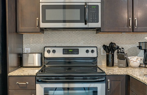 Midtown House | Lofts At 30th - Urban Muse - 6 Mins To Broadway
