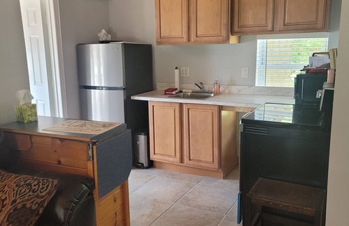 Lake George Cabin | Log Cabin directly on the lake, within 5-10 minutes away from most attractions!