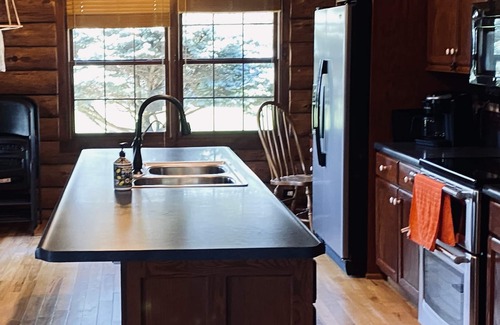 Shipshewana House | Log Cabin Haus in Amish Country nShipshewana, Indiana