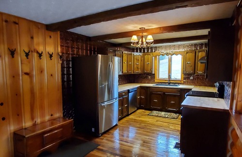Wellston Cabin | Log Cabin in Jackson County Ohio