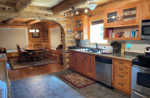 Libby Cabin | Log Cabin in the Pines near Happys Inn MT!