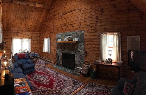 Stratton Cabin | Log Cabin in the Woods in the heart of Ski Country