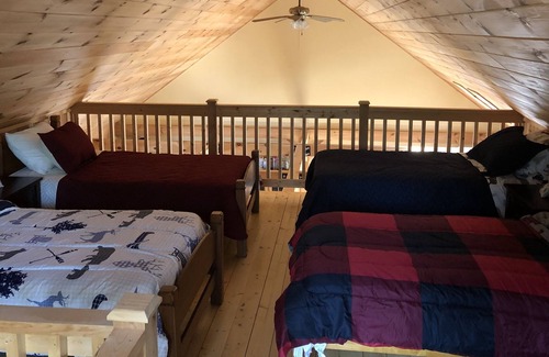 Hanover Cabin | Log Cabin near Sunday River, swim, kayak, hike, golf, bike