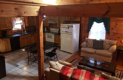 Moultonborough House | Log Cabin Suissevale Beach Access Home