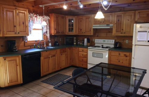 Moultonborough House | Log Cabin Suissevale Beach Access Home