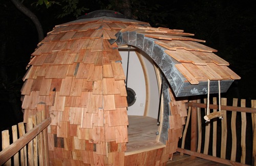 Belvedere Cabin | Log Cabin-Superior-Vanity unit-Mountain view