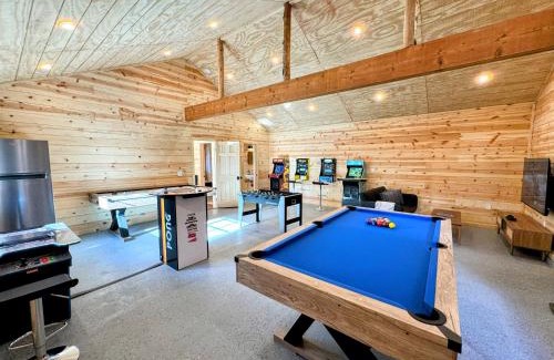 Coarsegold House | Log Cabin w/pool, spa, game room, sleeps 20