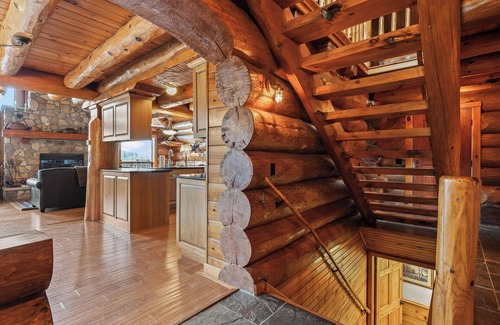 Fish Creek Cabin | Log Cabin w/Private Pickleball Court in Fish Creek!