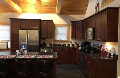 Bridgton House | Log Sided Bridgton Home Close to Skiing and Lakes