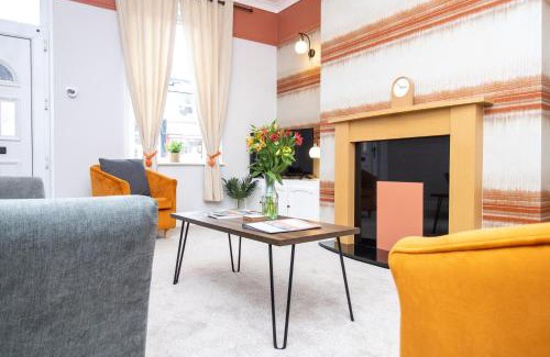 Carlisle Apartment | Logan House, Modern and Spacious Townhouse close to City Centre