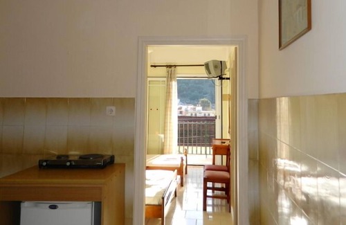 Agia Efimia House | Logaras Apartments