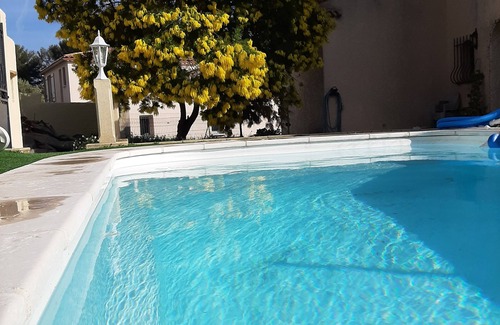 Carnoux-en-Provence House | Logement de Charme Proximité Cassis et Calanques