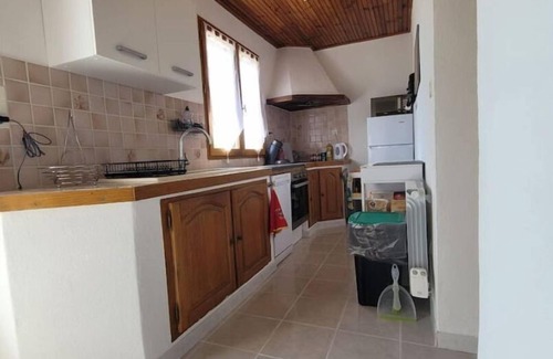 Meyreuil House | Logement Entier 55m2 Avec Spa, Sauna et Borne Électrique 7KW