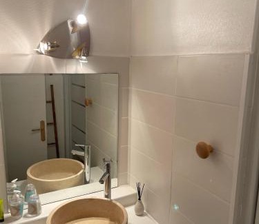 Amboise Apartment | Logement entier: Appartement avec Terrasse Quartier de la Gare