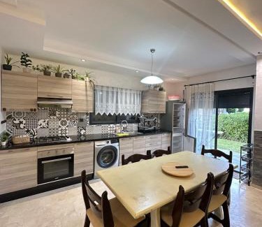 Lamharza Essahel Apartment | Logement luxueux avec 2 piscines