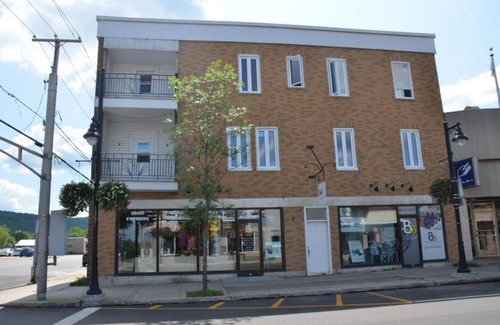 Mauricie Apartment | Logement Voyageurs Ou Travailleur 503
