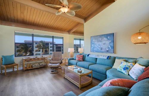 Sanibel Apartment | Loggerhead 523 - Beachfront Residence at Loggerhead Cay with Vaulted Ceilings