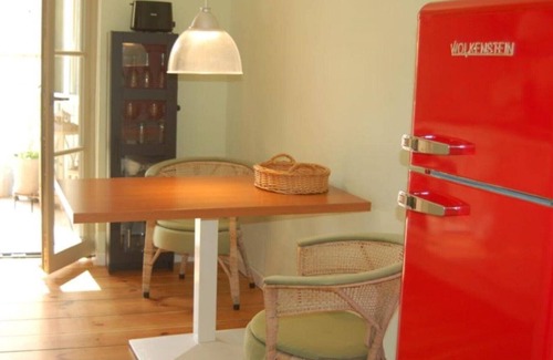 Rheinsberg Condo | LoggiaHaus am Schloss, apartment Pünktchen, 1st floor, loggia Partly furnished. Castle view