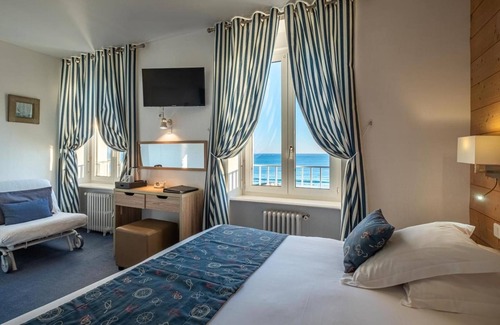Audierne Hotel | Logis Hôtel de la Plage