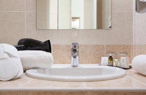 Arles Hotel | Logis Hôtel Le Rodin