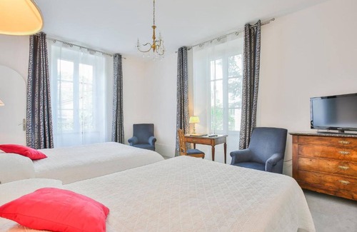 Chamalieres Hotel | Logis Hôtel Royal Saint Mart