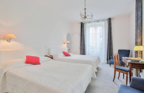 Chamalieres Hotel | Logis Hôtel Royal Saint Mart