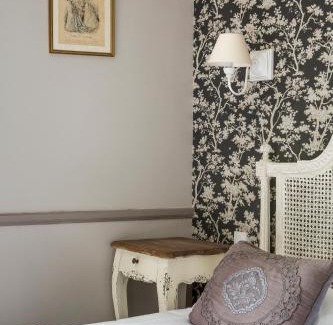 Intra Muros Hotel | Logis Maison Vauban - Hotel St Malo