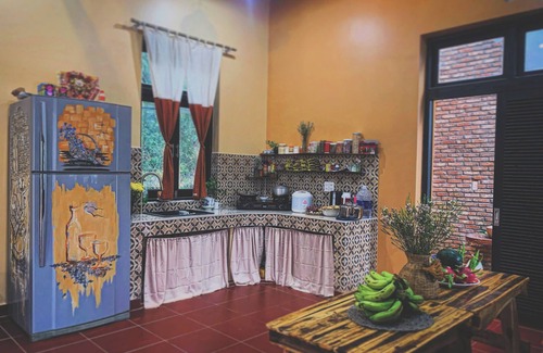 Central Mui Ne Beach Bed & Breakfast | LoiLoi's home