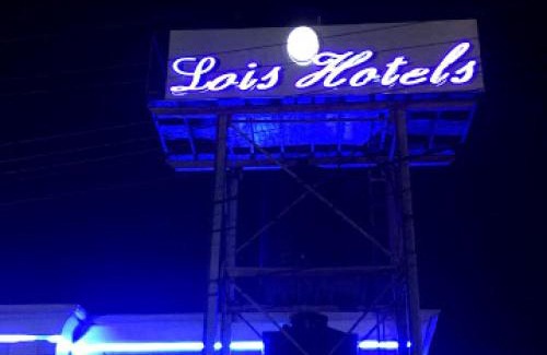 Gwarinpa Estate Cabin | Lois Hotel - Diamond