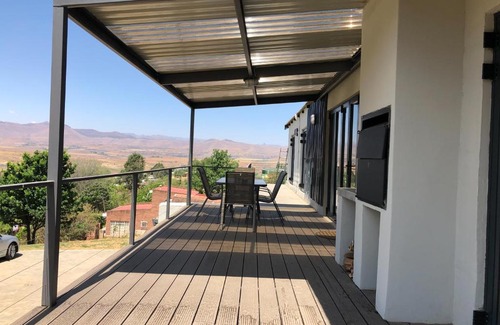 Clarens House | Lola's Self Catering Accommodation