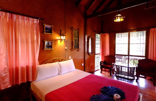 Mae Nam Hotel | Lolita Bungalow