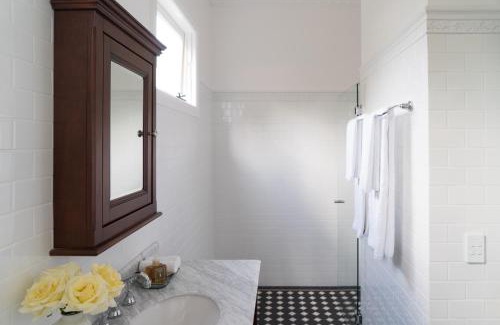 Armidale Bed & Breakfast | Loloma House