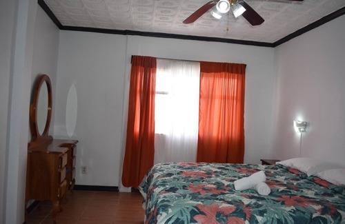 Chilamate Bed & Breakfast | Loma Tranquila