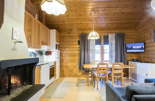 Yllasjarvi House | Lomaylläs F79/palovaarankaarre 18b by Interhome