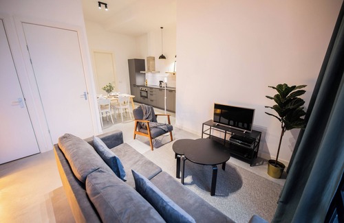 Rotterdam Apartment | Lombardhof