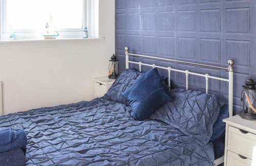 Pentraeth House | Lon Lwyd Isaf