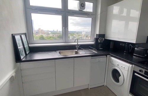 Tower Hamlets Apartment | London, 2 Bedroom - Breathtaking views