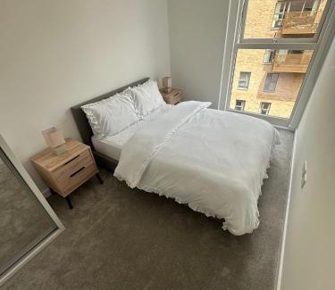 West Hendon Apartment | London Bliss Apartment Retreat